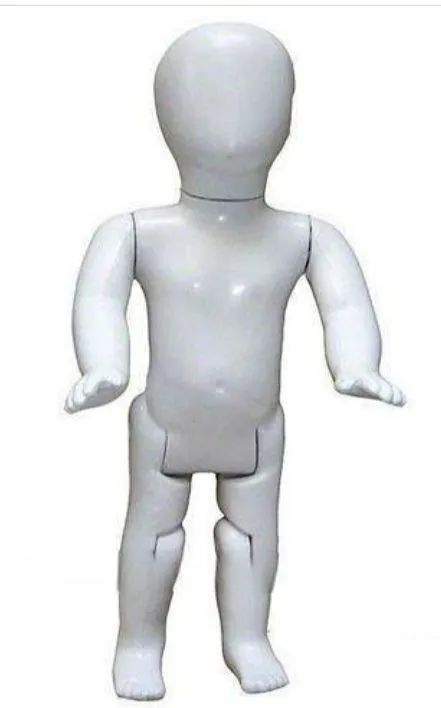 Manequim infantil bebê