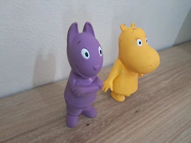Kit 2 Bonecos Backyardigans Tasha e Austin - Elka (Usados) - Foto 2