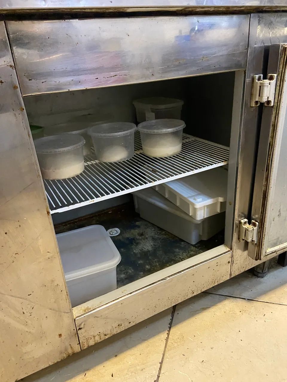 Balcão refrigerado com pista fria  - Foto 5