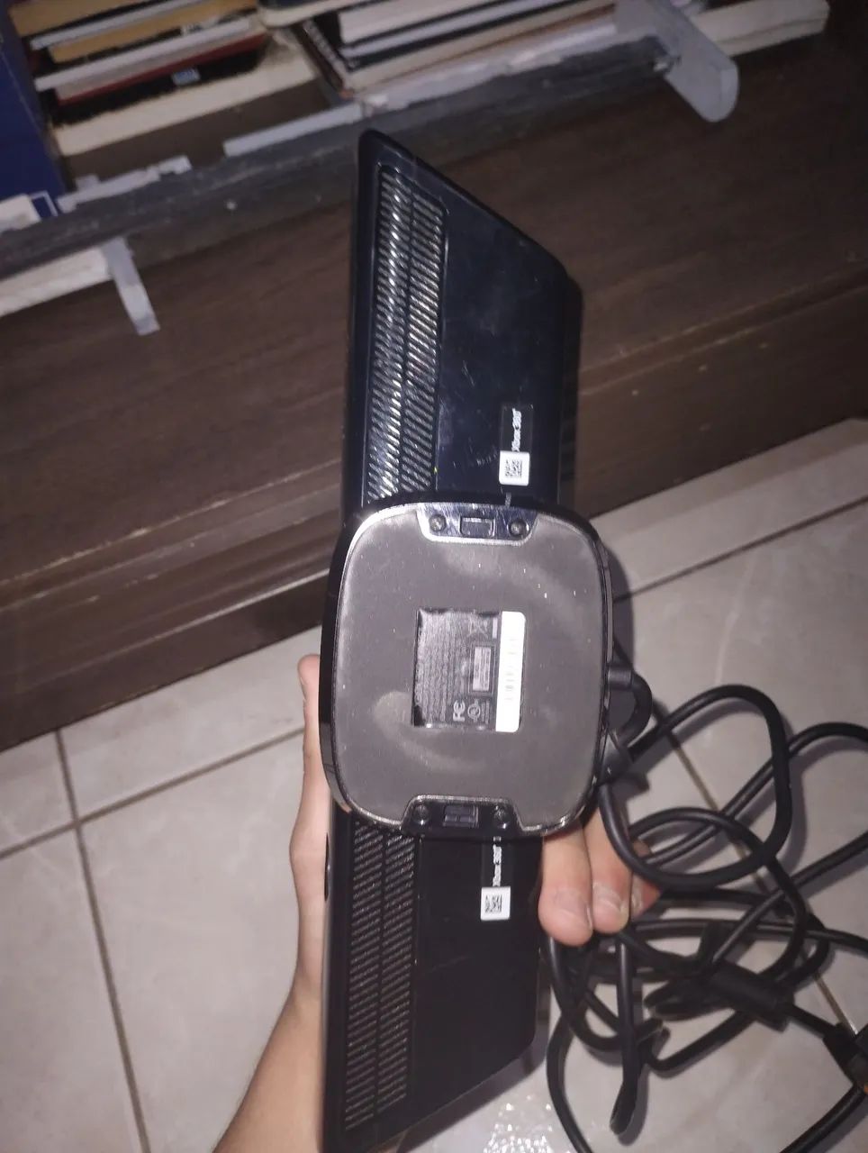 KINECT PARA XBOX 360 PRATICAMENTE NOVO!! - Foto 2