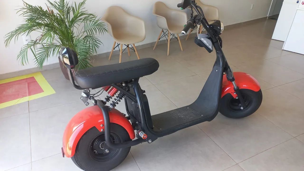 Scooter eletrica gloov 