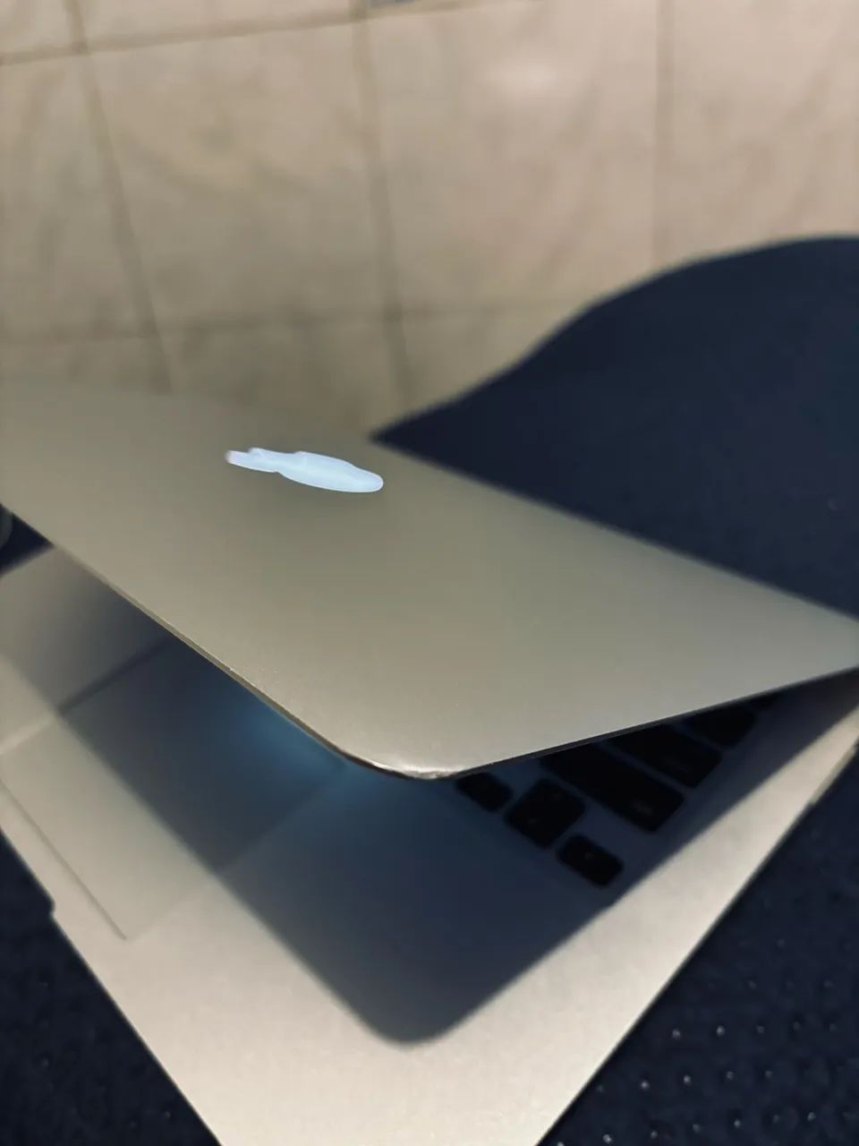 MacBook Air 13インチ 2017 MacBook Air (13 polegadas, 2017) - Especificações técnicas