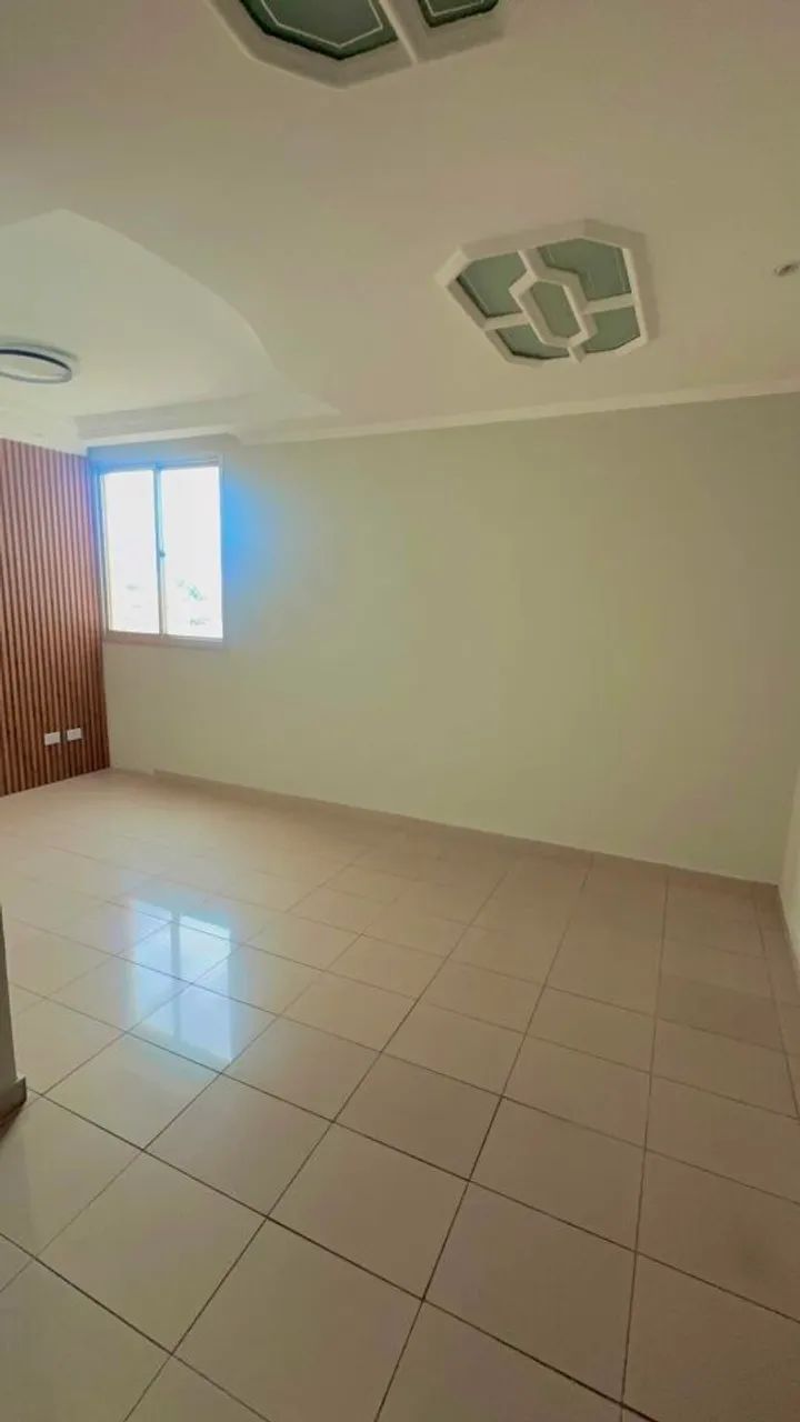 APARTAMENTO PROXIMO AO SHOPPING INTERLAGOS.