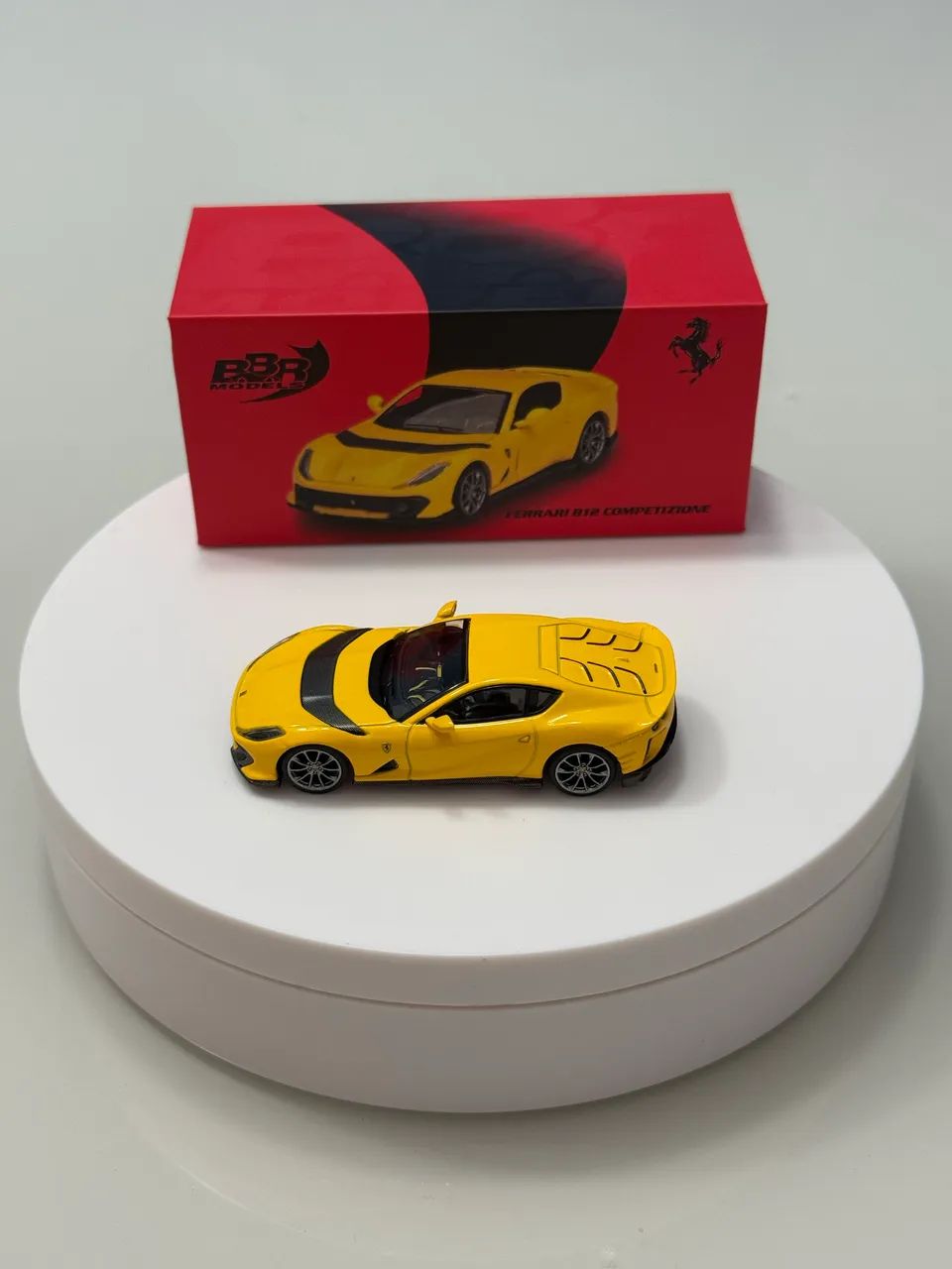 Mini GT BBR Ferrari - Foto 3