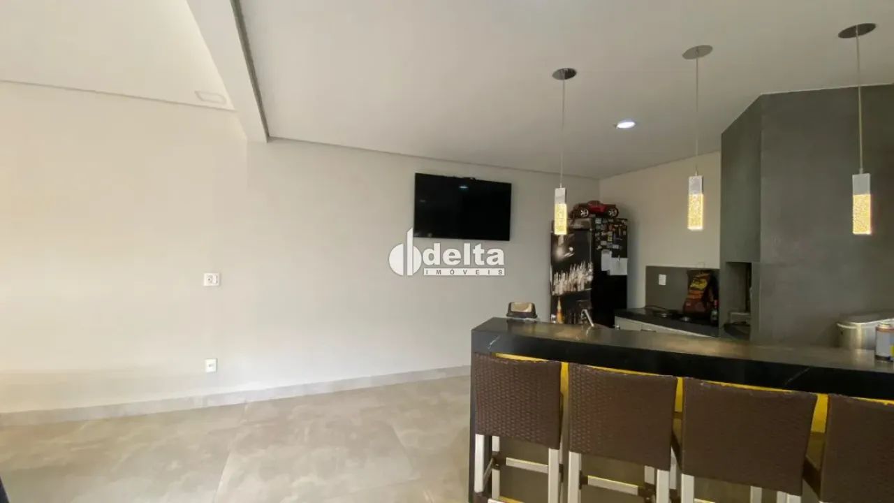 Casa Residencial Condomínio em Uberlândia - Foto 4