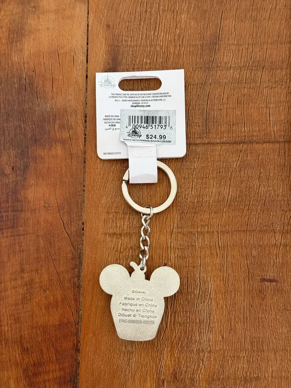 chaveiro cupcake do mickey, original disney parks de orlando - Foto 3