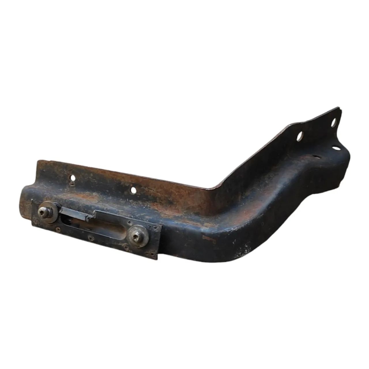 Suporte De Paralama Esquerdo Original Ford Cargo 815  E3272 Lado Esquerdo