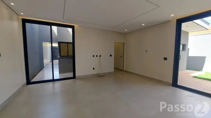 VENDO - Casa Nova com excelente acabamento   - Foto 5