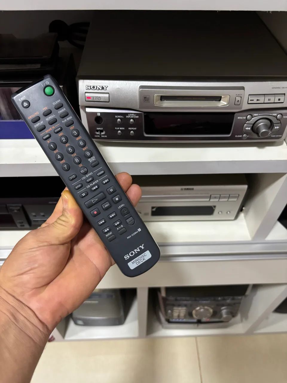Sony MiniDisc Deck MDS-S40 Com 20 CDs e Controle Remoto