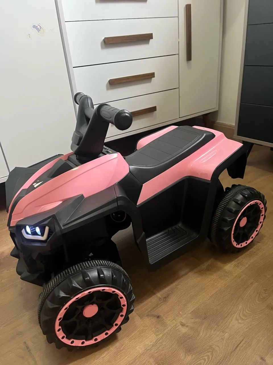MOTOCA INFANTIL ELÉTRICA Preta e Rosa  - Foto 2