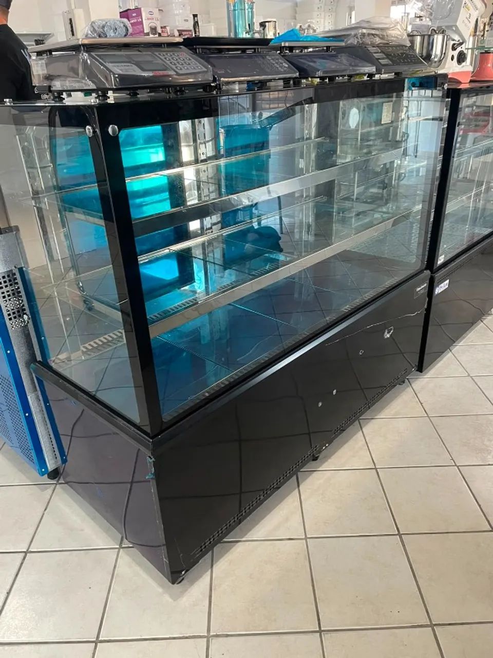 MB VITRINE PRIME 150 NEUTRA - VENANCIO 