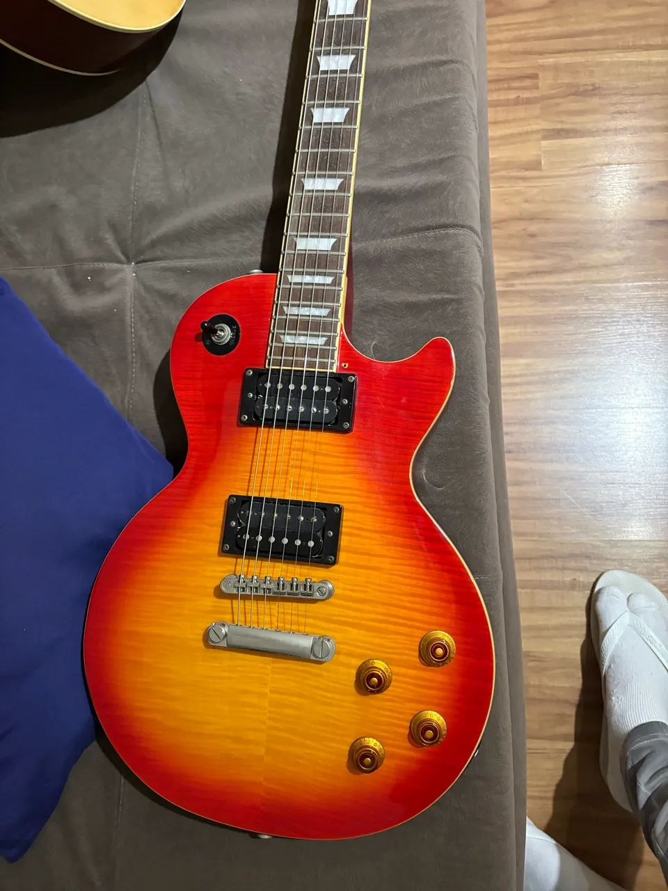 Guitarra Ephiphone Less Paul - Foto 3