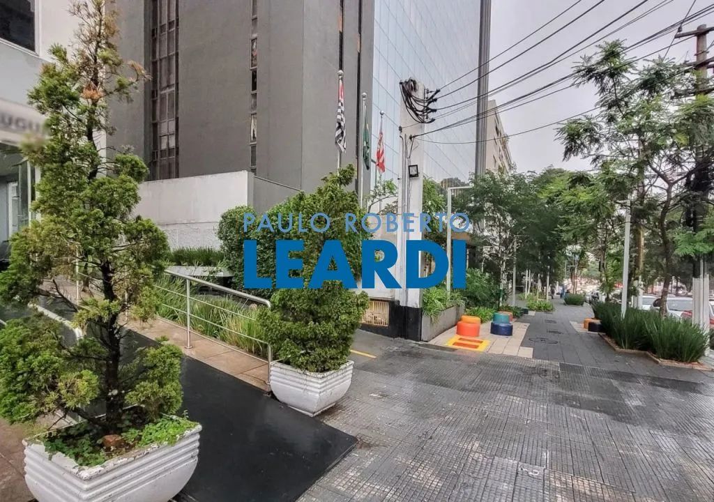 COMERCIAL - PINHEIROS - SP
