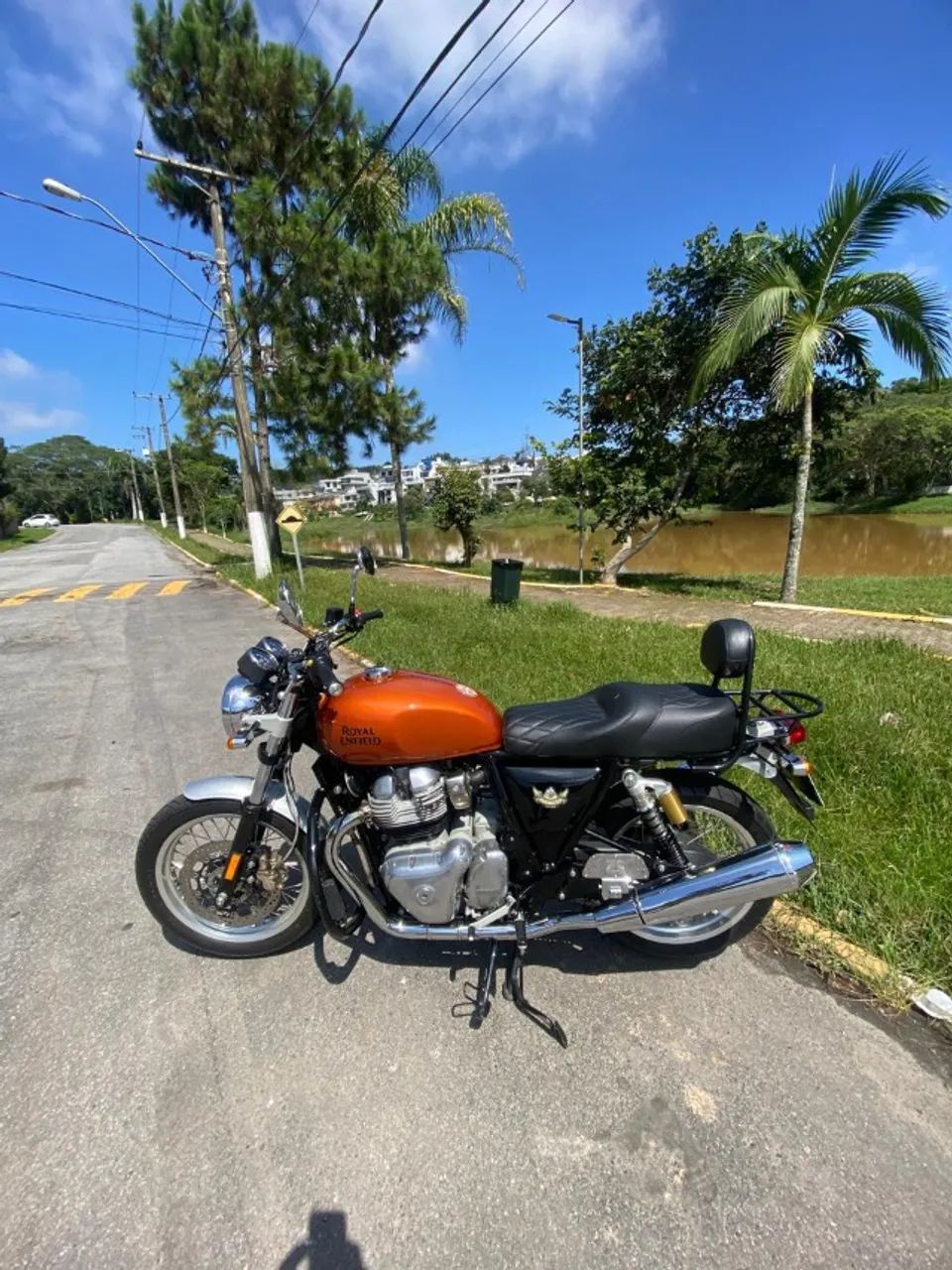 Royal Enfield Interceptor 650 Impecável