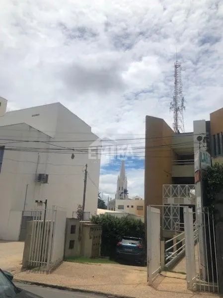 Comercial/Industrial com 8 quarto(s) no bairro Centro em Cuiabá - MT - Foto 3