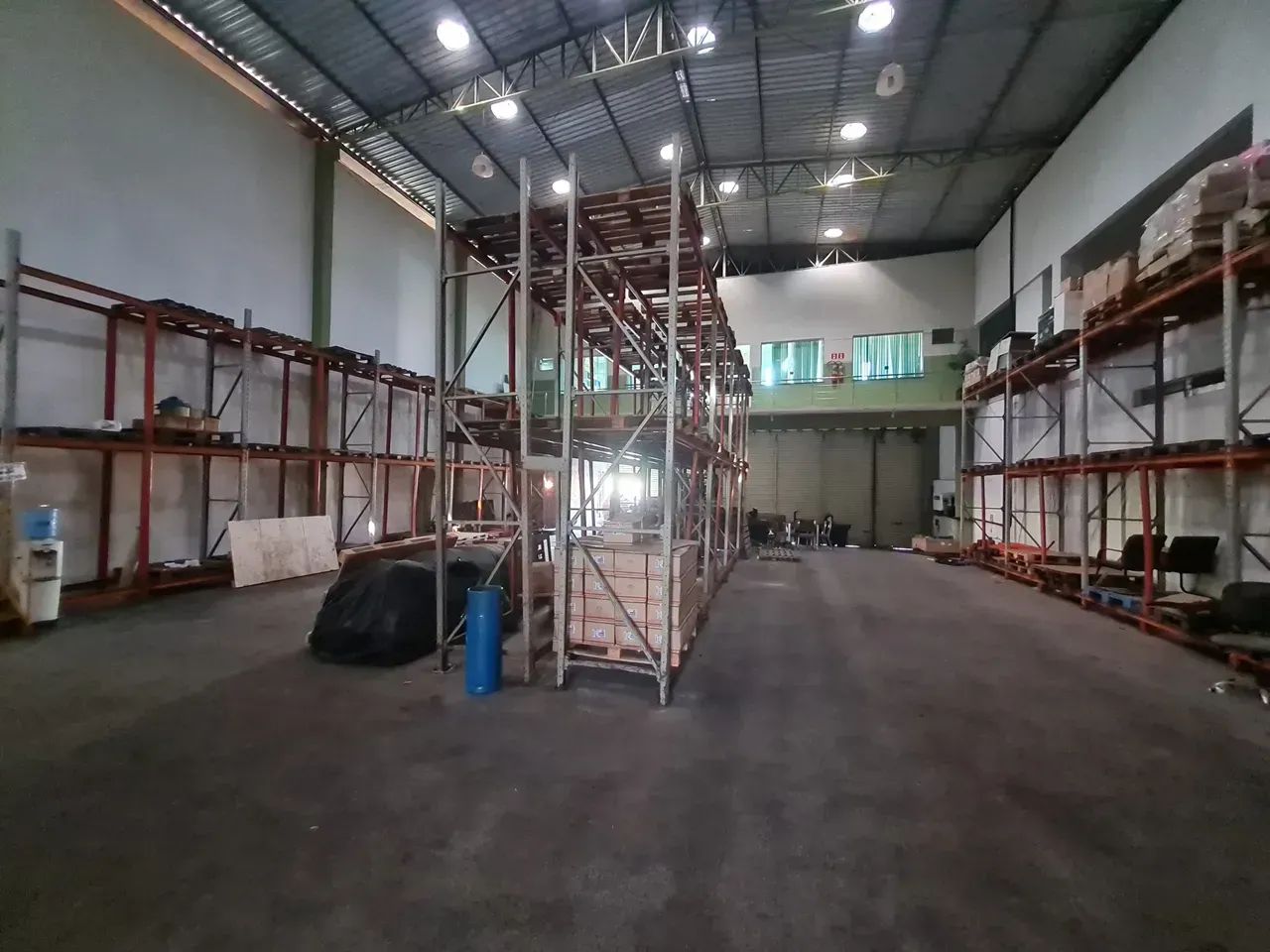 Galpão 600m²/ Zona Leste de Manaus/ porta-paletes - Foto 4