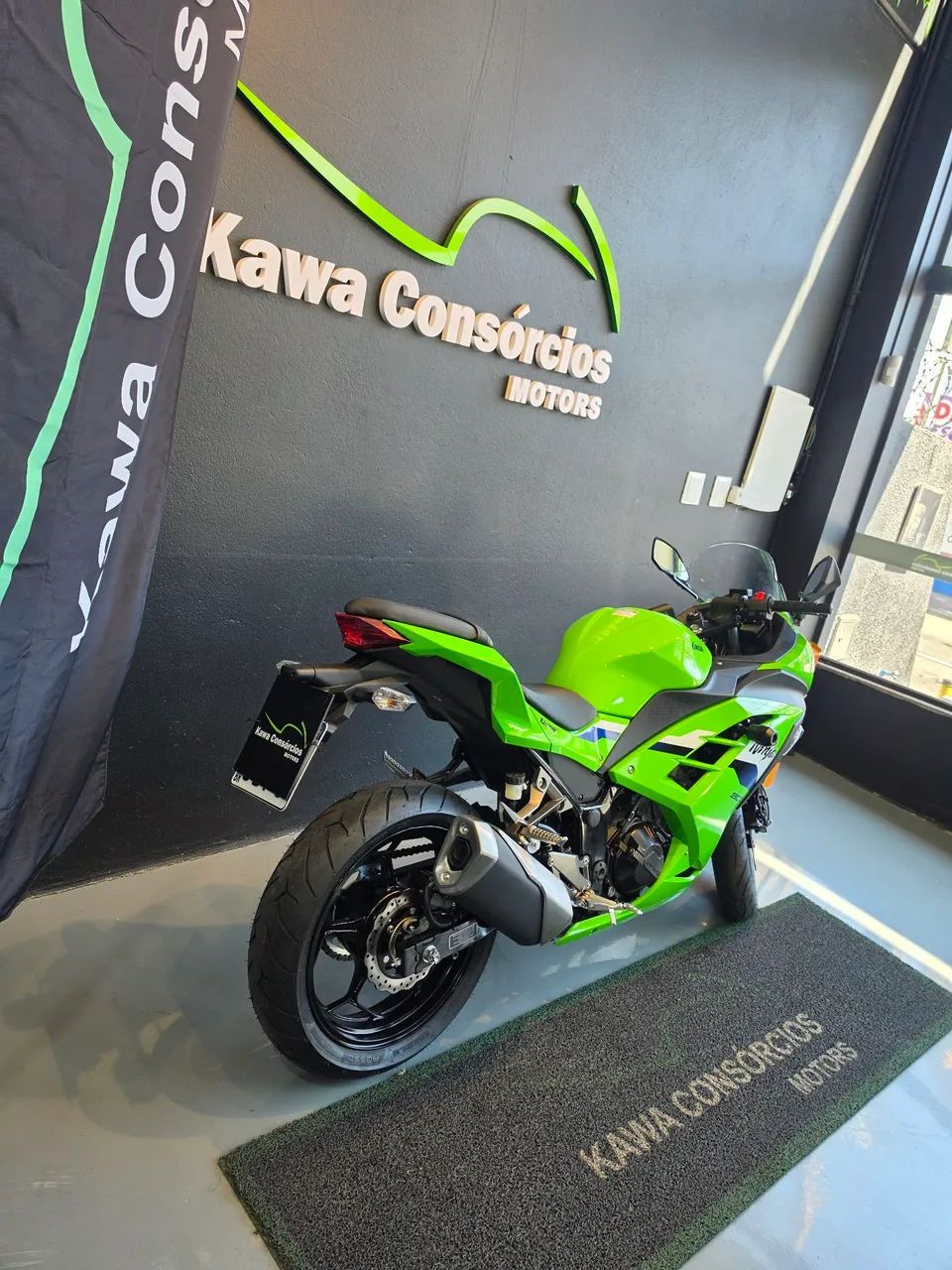 Ninja 300  - Foto 2