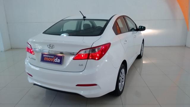HYUNDAI HB20S 1.6 COMFORT PLUS 16V 2018 - Foto 3