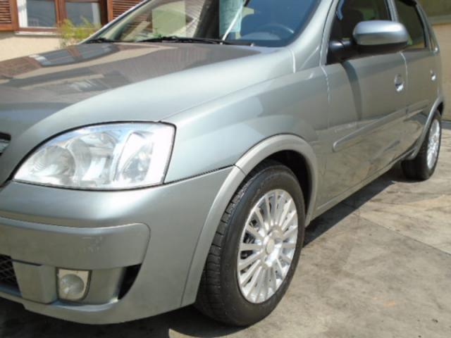 CHEVROLET CORSA HATCH PREMIUM 1.4 8v 4P - Foto 8
