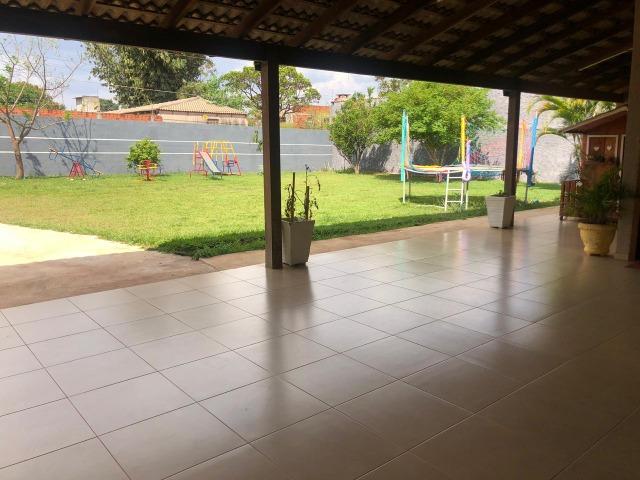 Excelente casa em lote de 800m - Foto 13