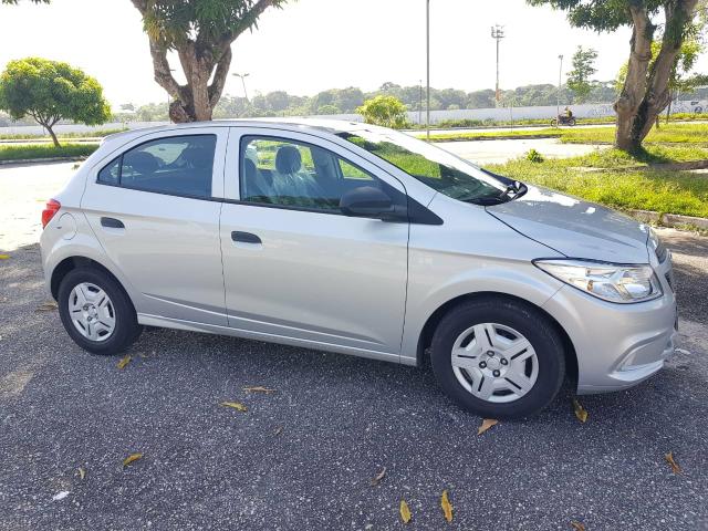 Onix joy r$ 36.900,00 18/18 prata km 38.498 rodados . rafa veículos falar/ eric * - Foto 4