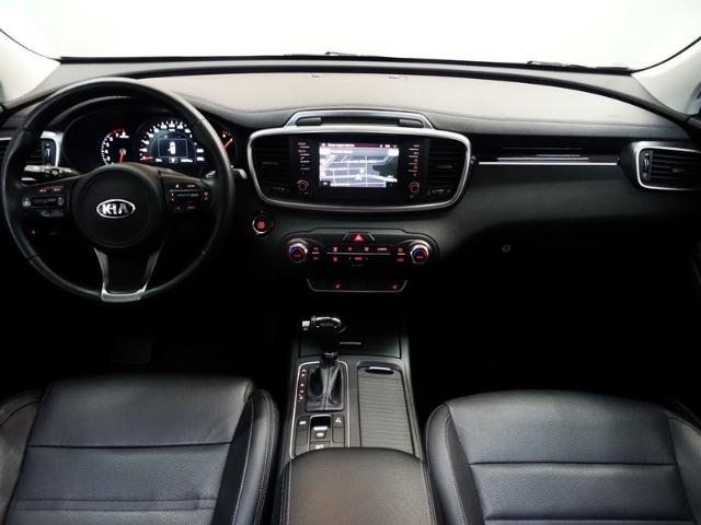 Kia Motors Sorento EX 3.3 7 Lugares 2016 - Foto 9