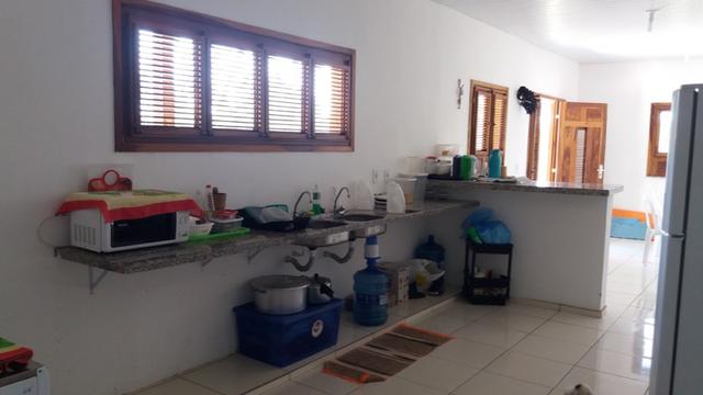 Casa no Coqueiro com 5 suites segura e em área tranquila - Foto 13