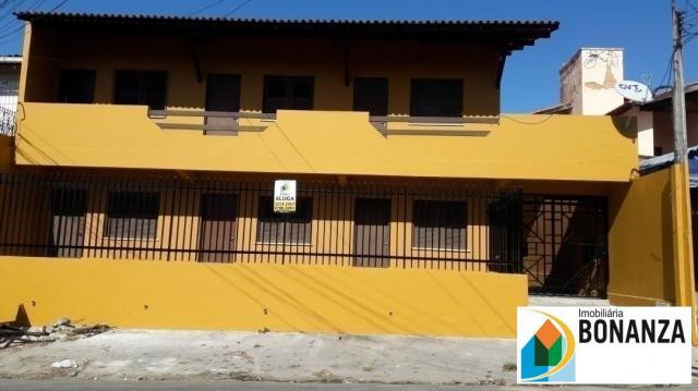 Casa com 01 quarto próximo a Unifor.