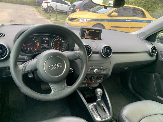 Audi A1 Turbo TFSI automático 4 portas com IPVA 2020 ok - Foto 12
