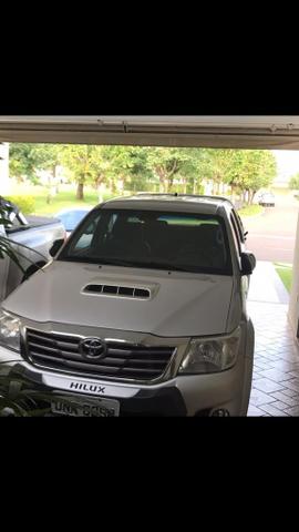 Hilux 14/15 único dono - Foto 6