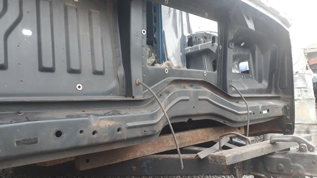 Cabine ford cargo dupla - Foto 9