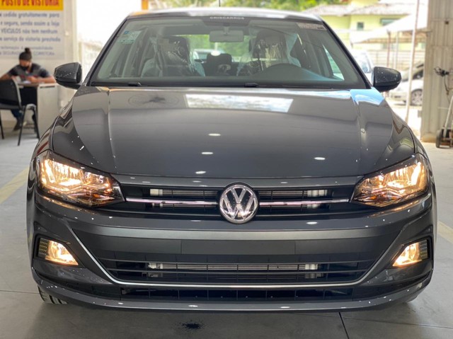 VOLKSWAGEN POLO 1.0 200 TSI COMFORTLINE  AUT   FLEX 