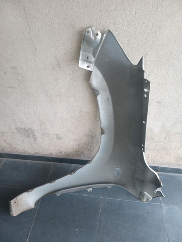 Paralama direito Toyota Rav4  - Foto 2