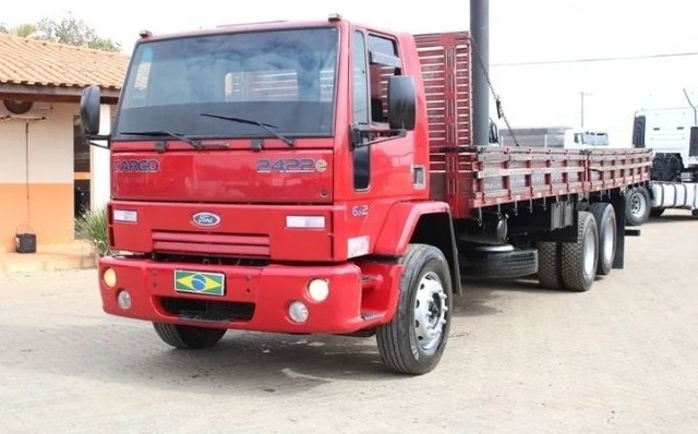 FORD CARGO 2422 6X2