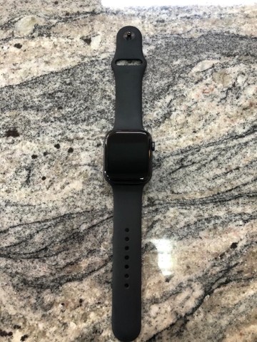 apple watch 64gb