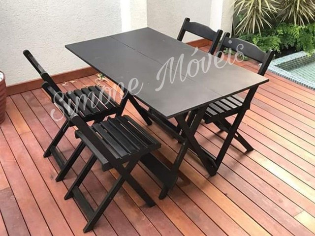 Mesa 1,20X70 com 4 cadeiras dobráveis - Foto 5