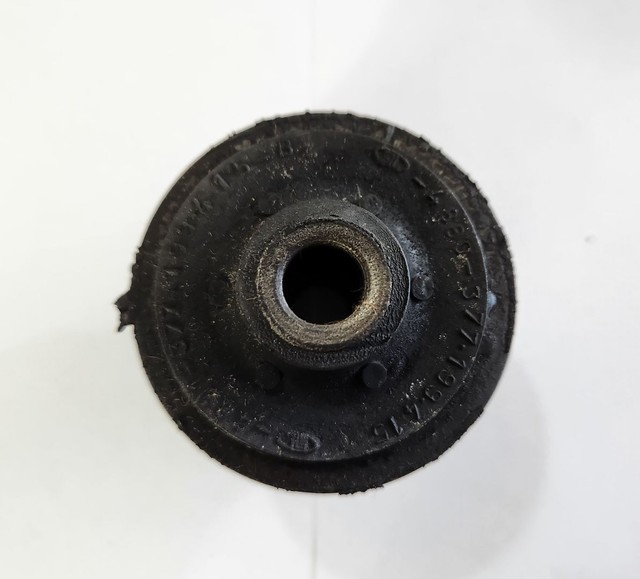 Bucha dianteira suspensão D.ø10mm Sampel para VW Gol 16v 95/... 4880 uma peça nova <br> - Foto 2