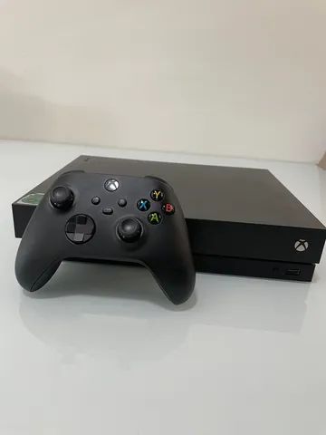 Xbox One X  1TB 
