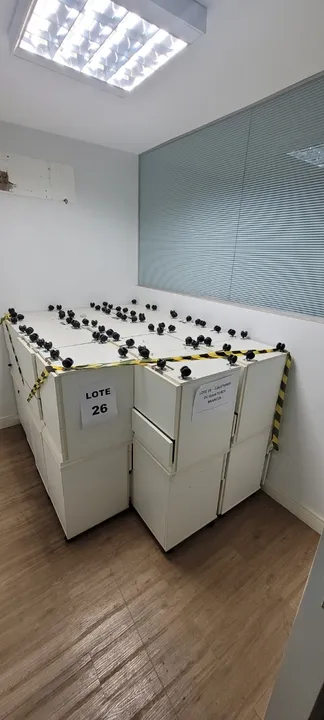 Vendo gaveteiros em excelente estado