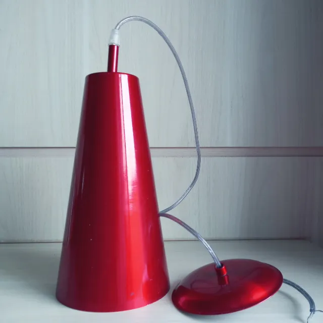 Lustre Luminária Metal Vermelha peça linda toda completa ótimo estado