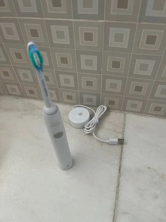 Escova elétrica Philips sonicare 