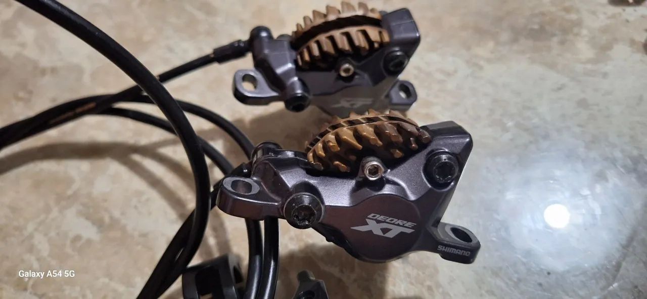 Freio hidraulico shimano xt m8100 - Foto 3