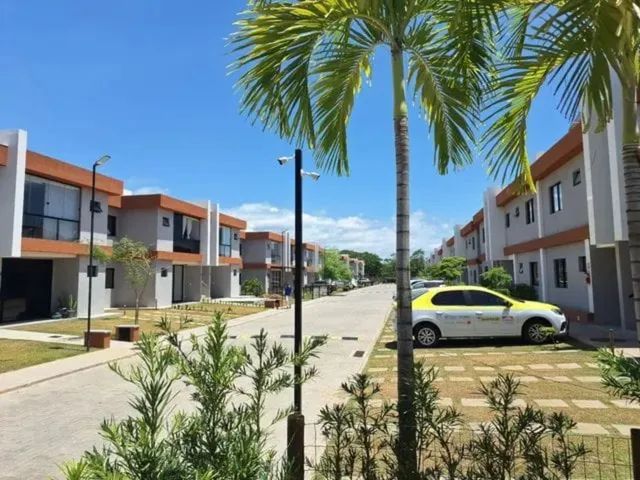 Casa térrea com 2 suítes em Buraquinho - Foto 2