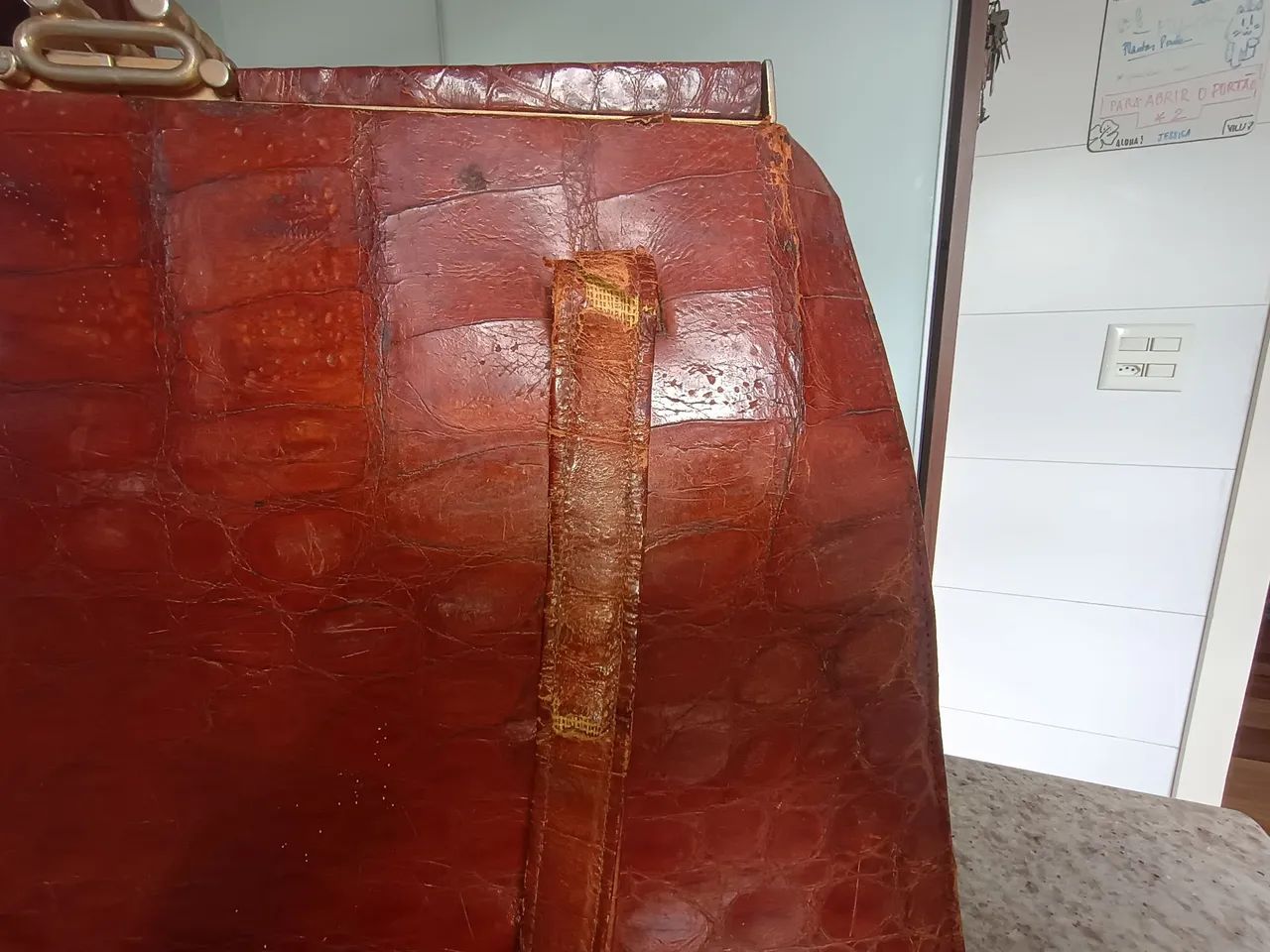 Bolsa de Couro Croco Vintage - Foto 3