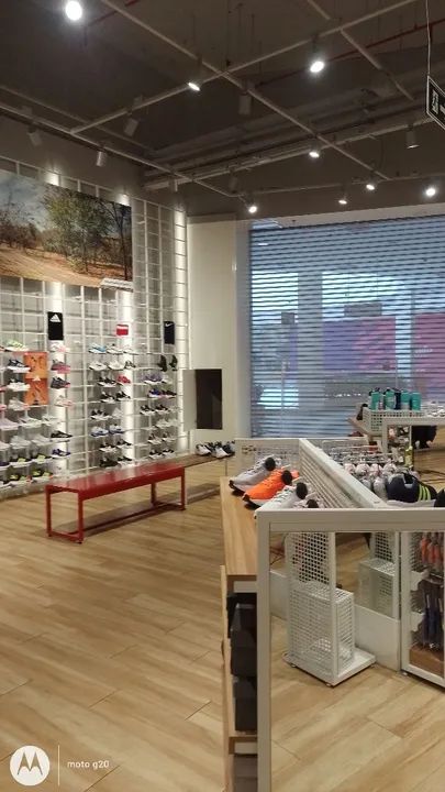 Regulagem e manutenção geral em porta de enrolar automática 