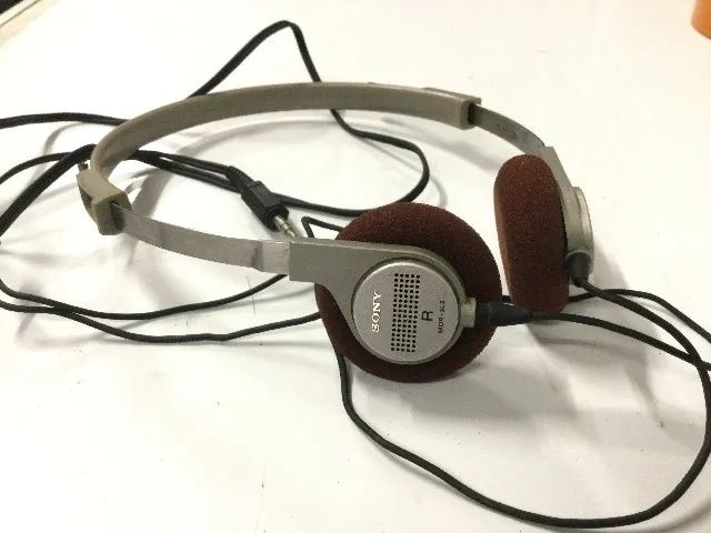  Fone unico e raro do Sony Walkman TPS-L2 - Foto 3