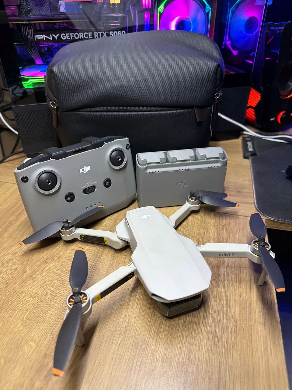 Drone Dji mini 2 combo fly more drone sem detalhes  - Foto 2