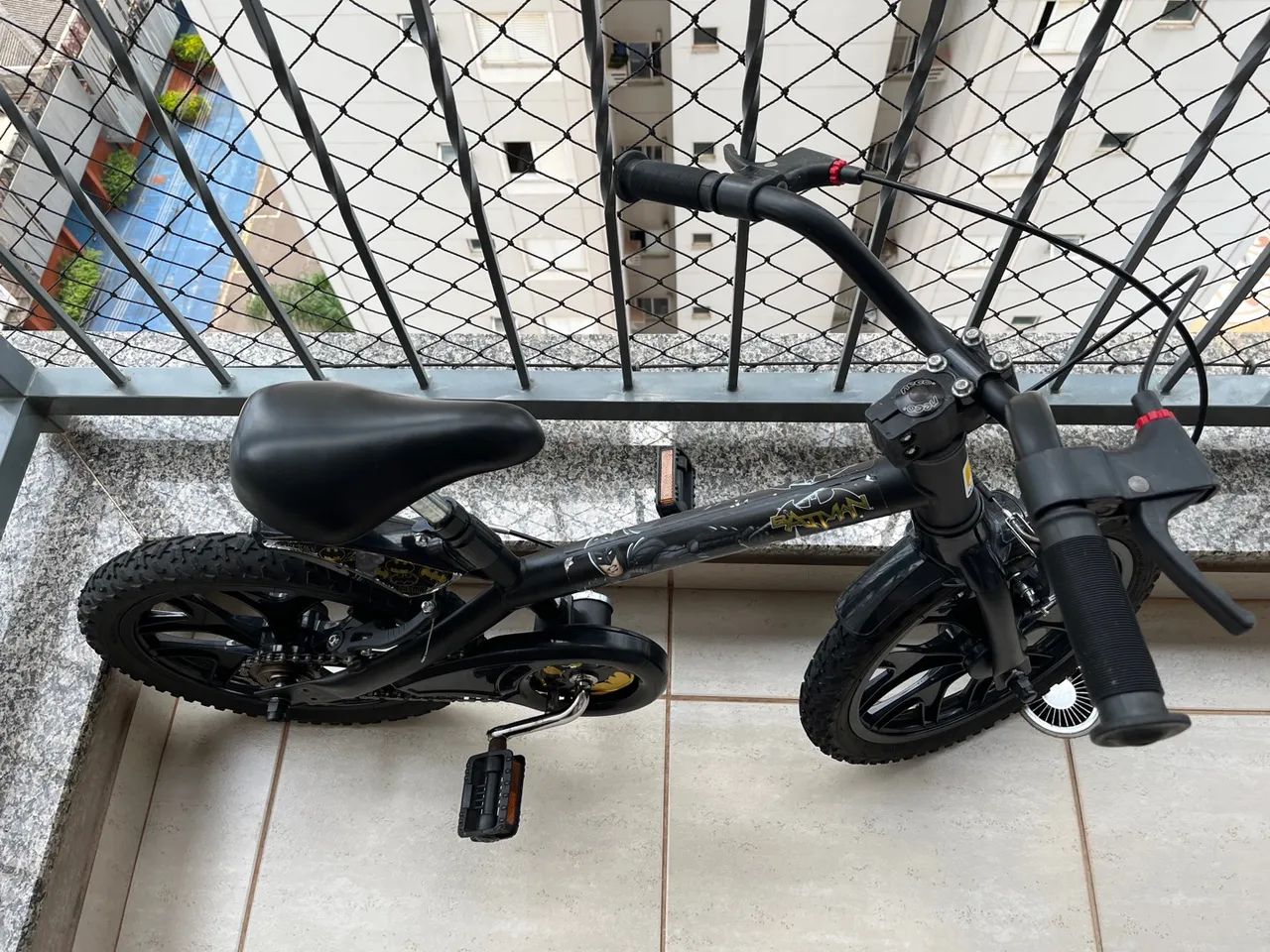 Bicicleta Infantil Batman 16 Polegadas - Foto 4