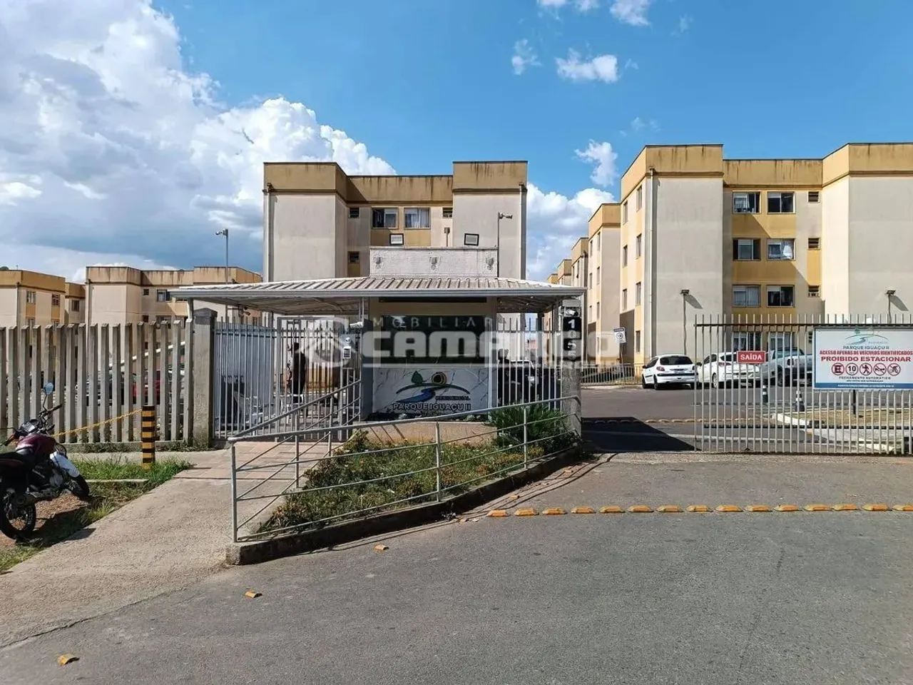 Apartamento 3º pavimento Ganchinho ( Enquadra no PMCMV)
