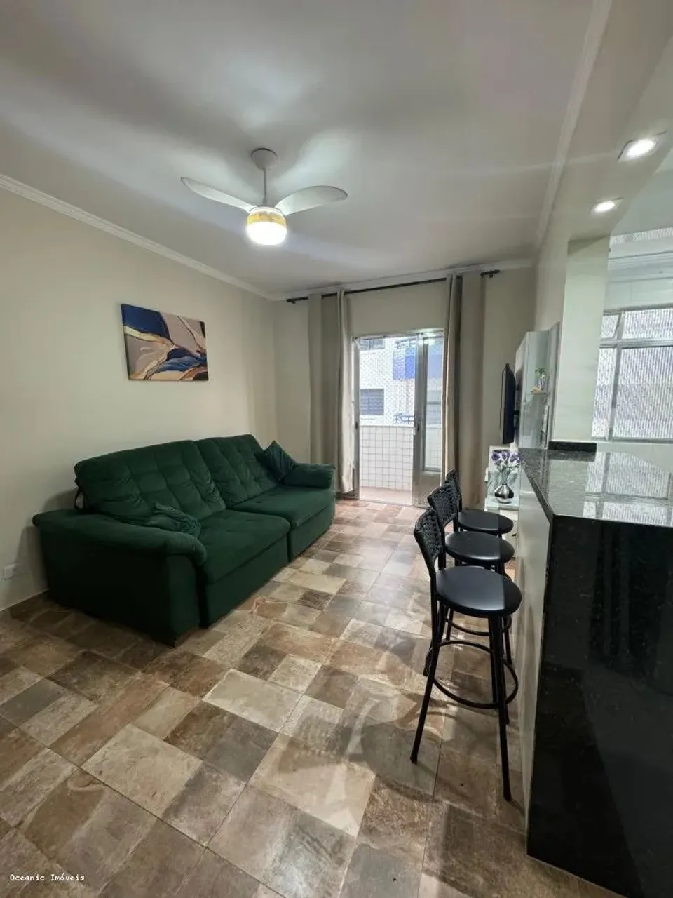 Apartamento para Venda em Praia Grande, Guilhermina, 2 dormitórios, 1 suíte, 1 banheiro, 1